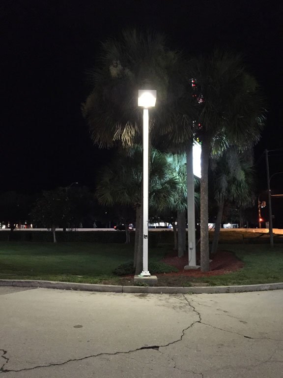 Sign Pole Lighting, Installation and Maintenance Services in Florida