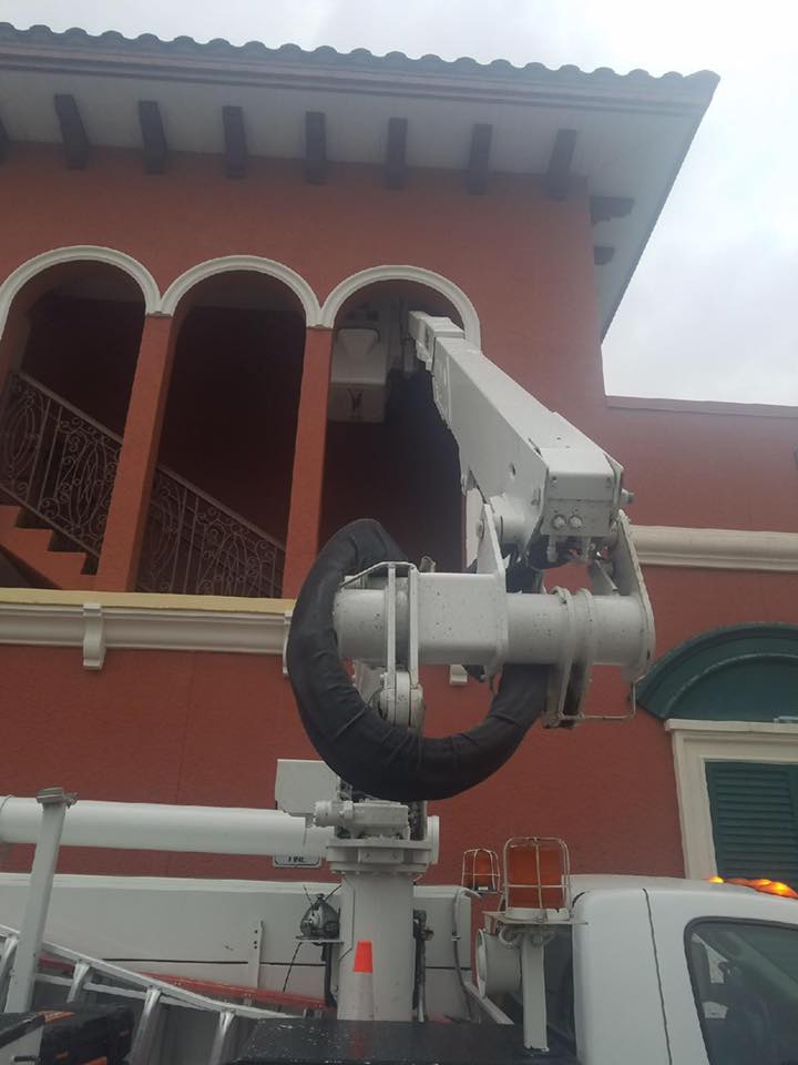 Bucket Truck and Lighting Pole Services services in Palm River FL for commercial projects